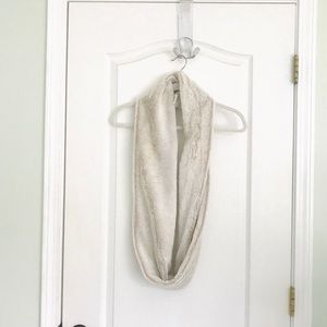 Ivory/White faux fur infinity scarf